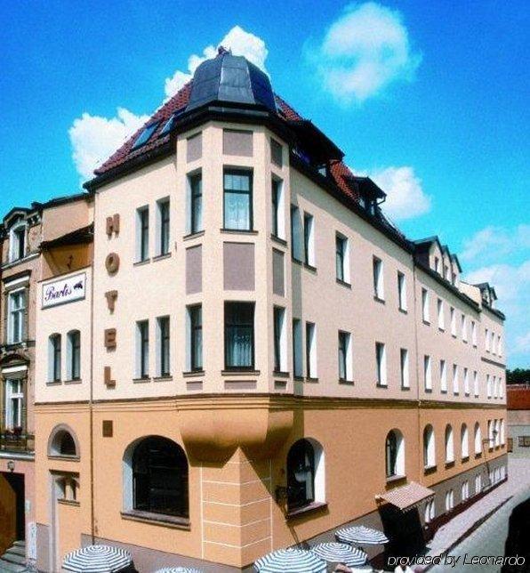 Hotel Bartis Бартошице Екстер'єр фото
