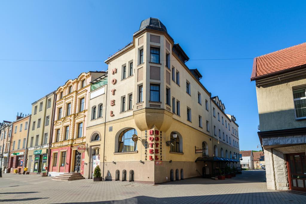 Hotel Bartis Бартошице Екстер'єр фото